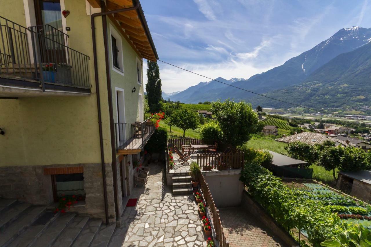 Vistarelax Lägenhet Aosta Exteriör bild