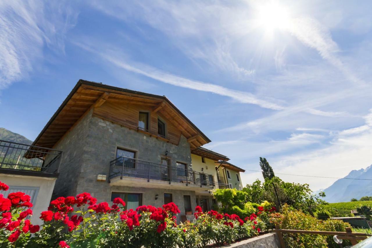 Vistarelax Lägenhet Aosta Exteriör bild