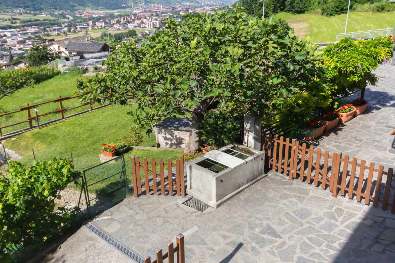 Vistarelax Lägenhet Aosta Exteriör bild